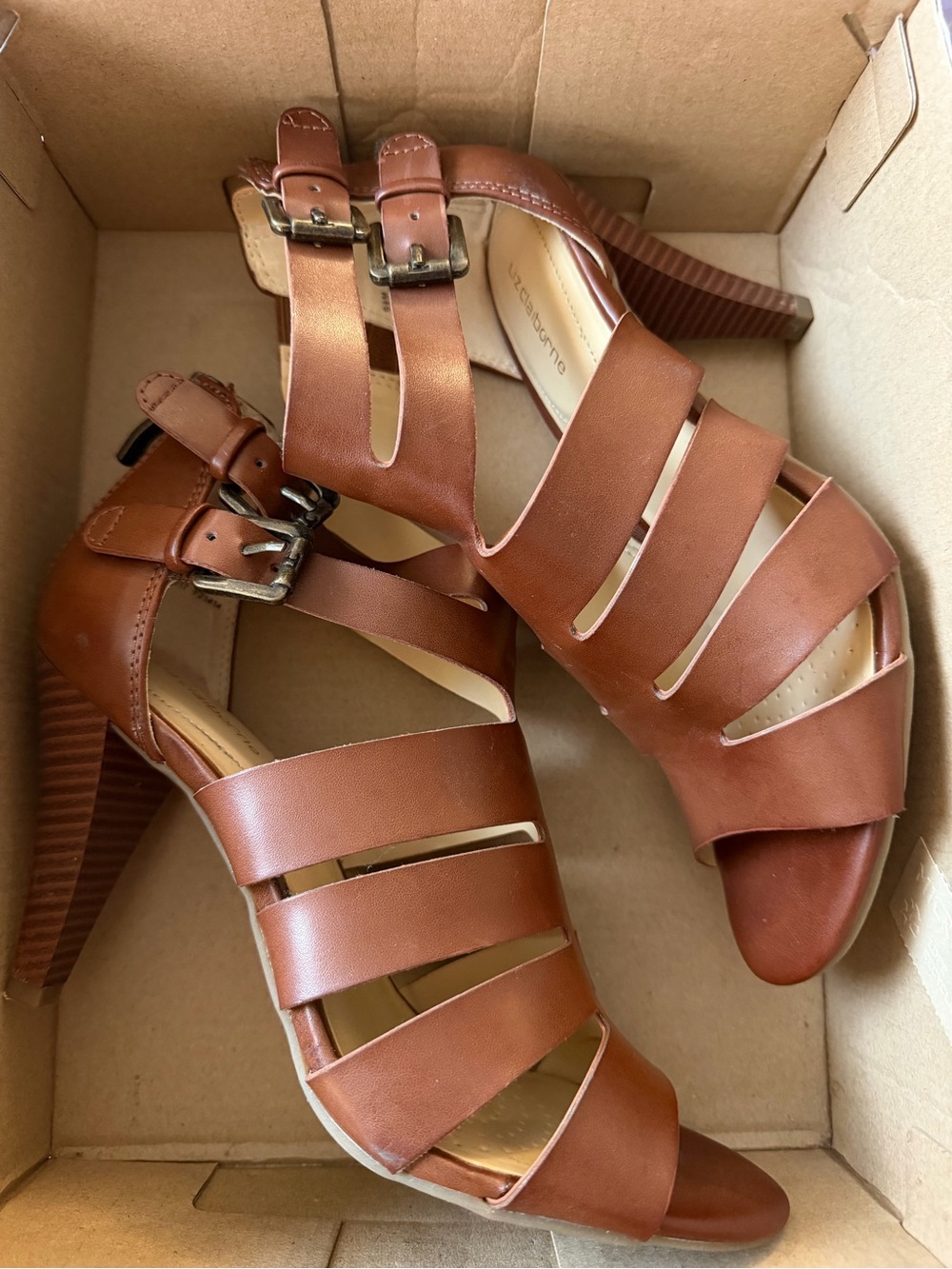 EUC Liz Claiborne Gavi strappy high heel sandals. Size 6 1/2.